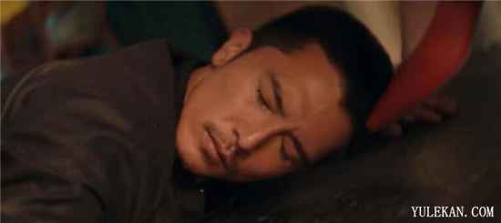 《唐人街探案》聪明如林默为什么会栽在老板娘ivy的手里呢?