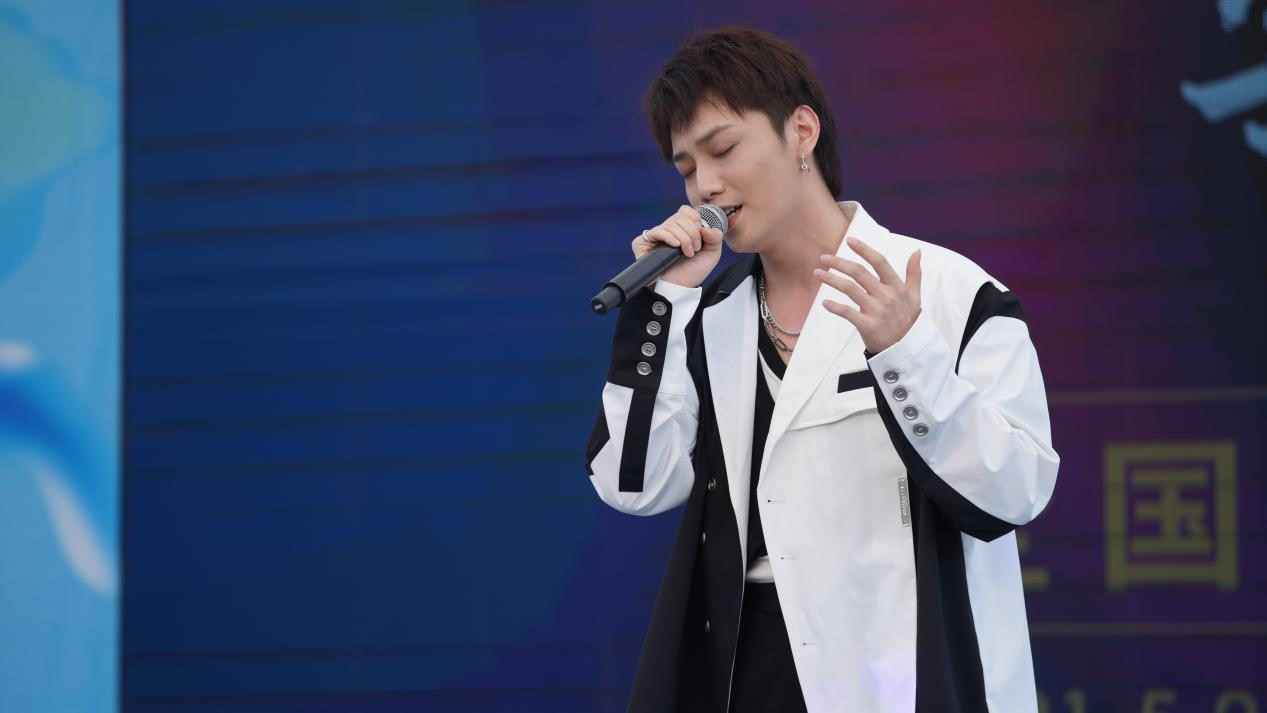 “HI计划”长沙路演国风满满 郑铭轩、张两半献唱寄乡情