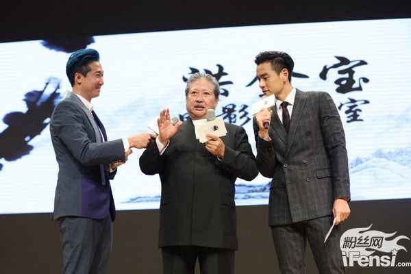 洪金宝电影工作室落户上海 成龙现身