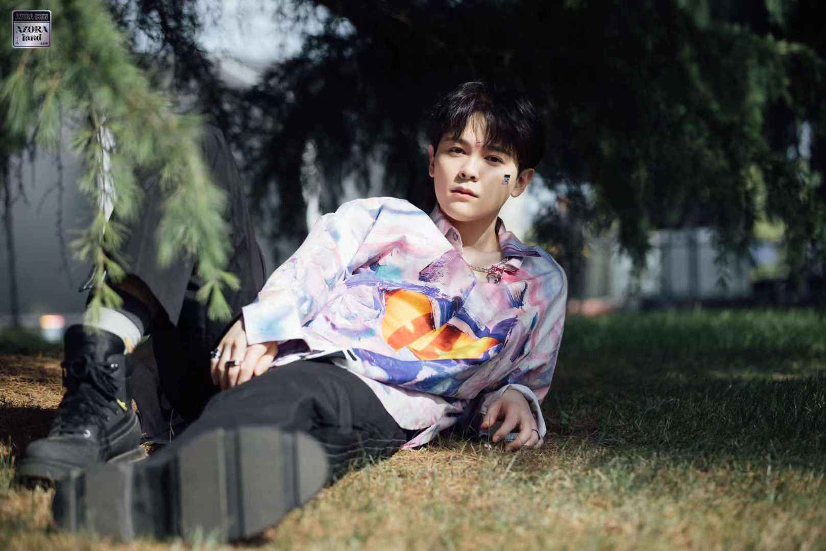 尤长靖音乐节首秀 连唱11首歌曲高音嗨翻全场