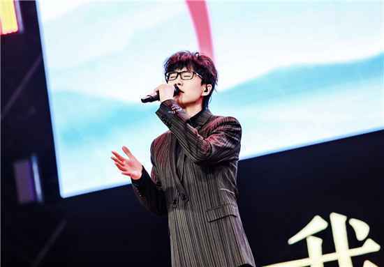 许嵩2019最新国风单曲《雨幕》上线 飘然一曲诱人侧耳倾听