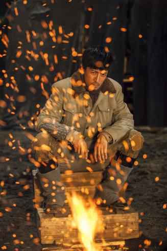 张鲁一《爱国者》收视蝉联冠军 “温差式”演技获盛赞