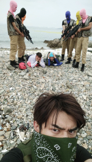 陈柏霖突袭《极限挑战》变“坏蛋”