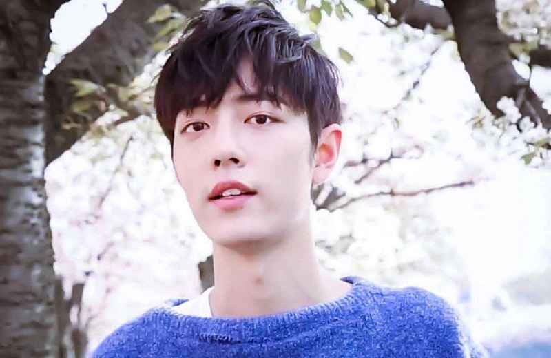 邓伦综艺化身媒婆，在街边牵线？网友：一牵一个准啊！