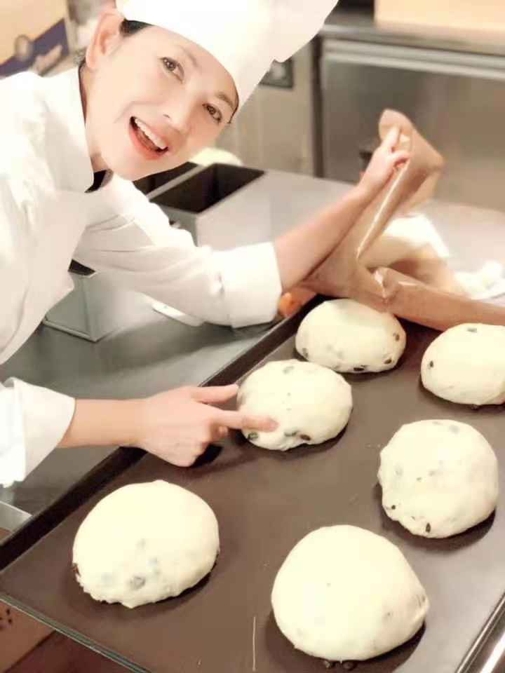 陈明真半年考取三证 身体力行传递学无止境正能量