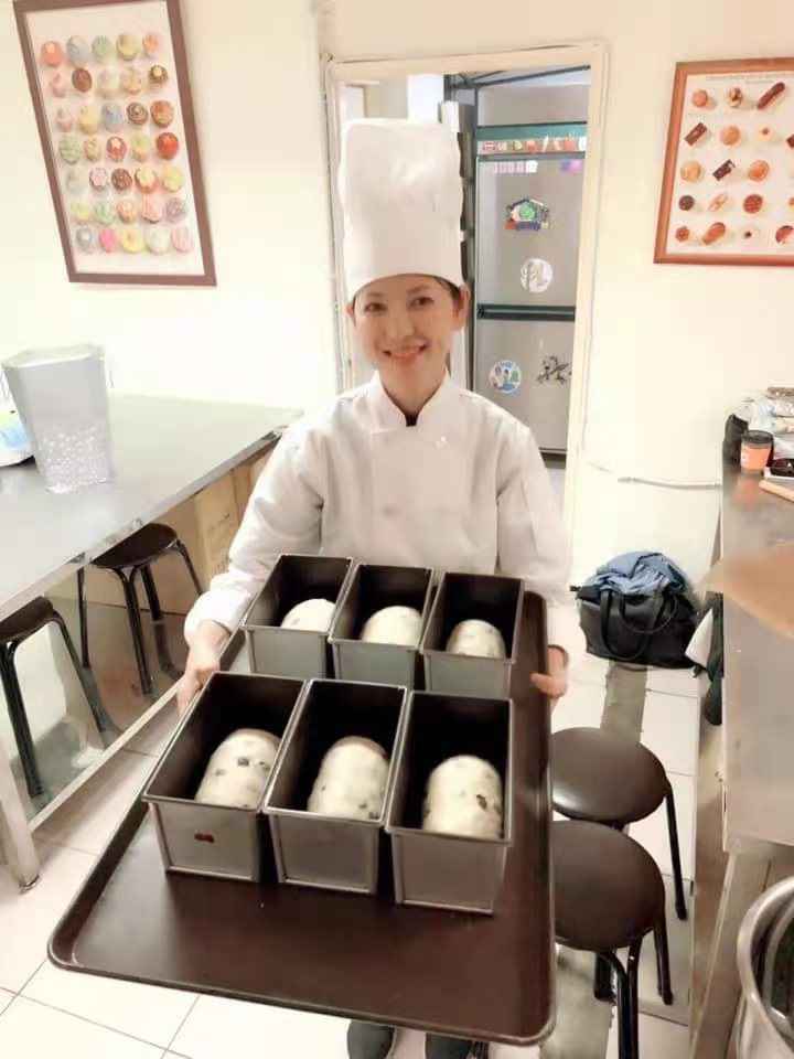 陈明真半年考取三证 身体力行传递学无止境正能量