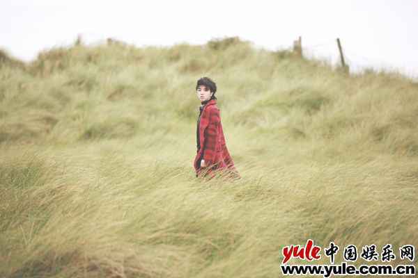 2 华晨宇《新世界NEW WORLD》铸造实体销量奇迹 市场认证的号召力