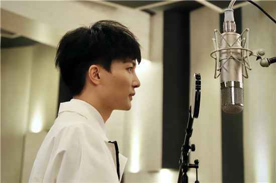 周深新歌发布热度再升 巡演如期而临