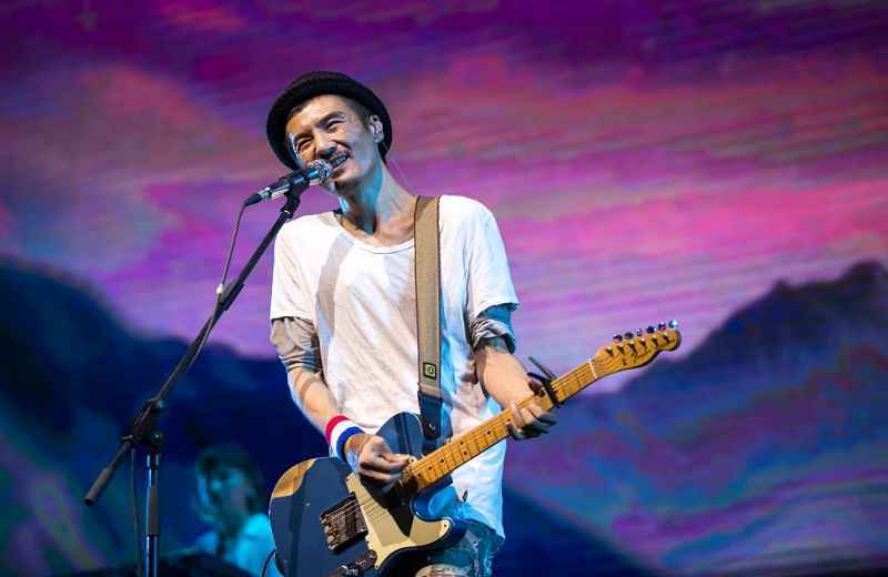 这档节目打破了朴树早睡早起的习惯，网友：这是又缺钱了吗？