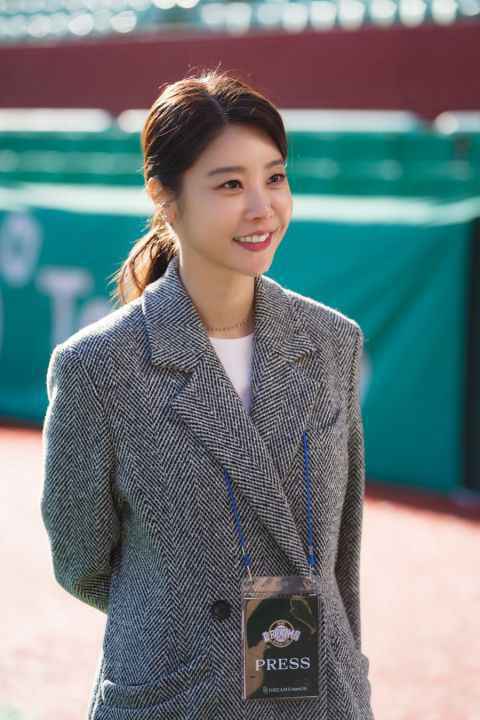 南宫珉主演新剧《Stove League》第4集收视率就破10%!