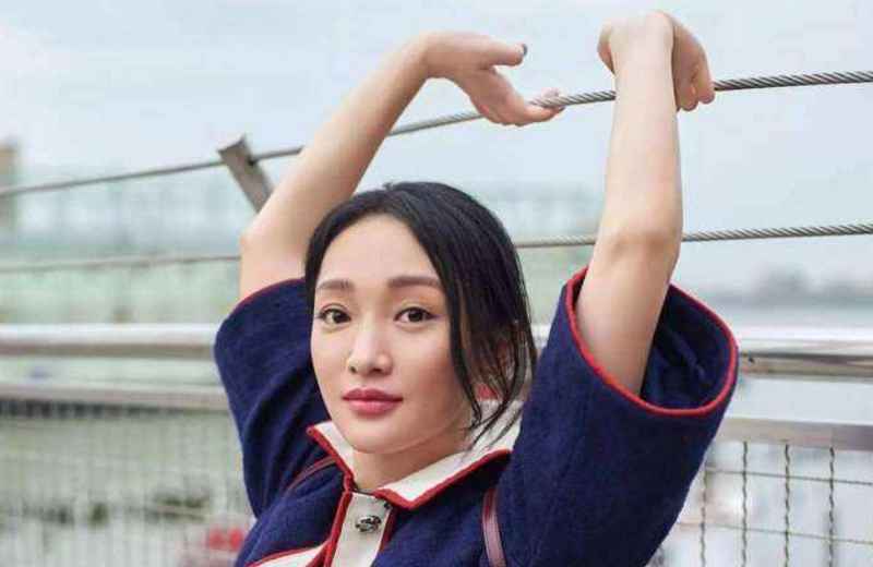 周迅做客蘑菇屋，张子枫难抑兴奋，为何不愿意端茶给周迅？