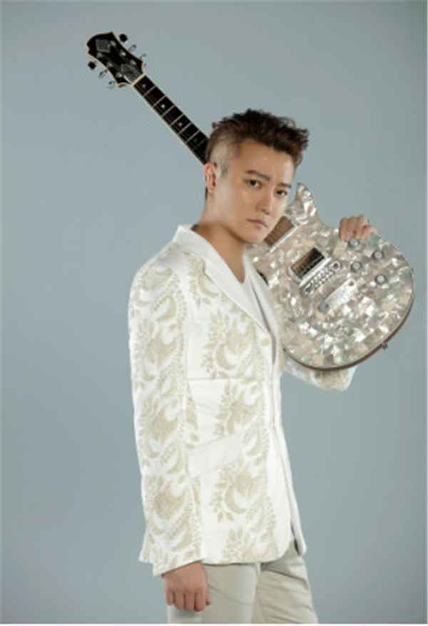 F.I.R阿沁阔别10年回归 发文感谢粉丝