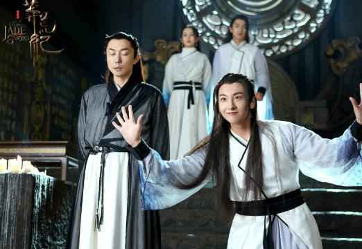 《莽荒纪》发布牛骏峰特辑 呆萌助攻刘恺威王鸥感情之路