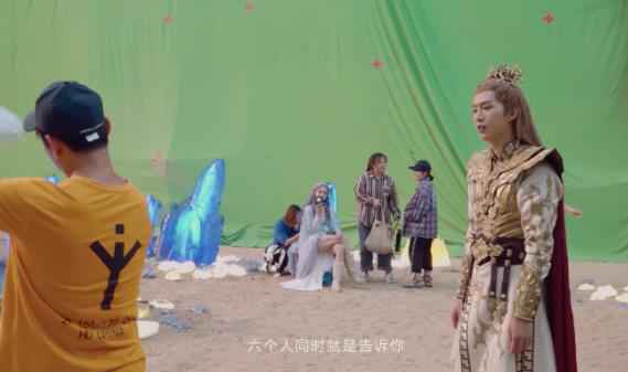 范丞丞“化妆歌单”曝光，抒情、RB、RAP多类型切换