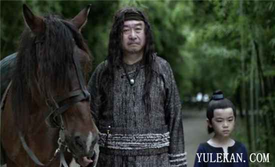 费介为什么说找不出第二个能为他送终的人？