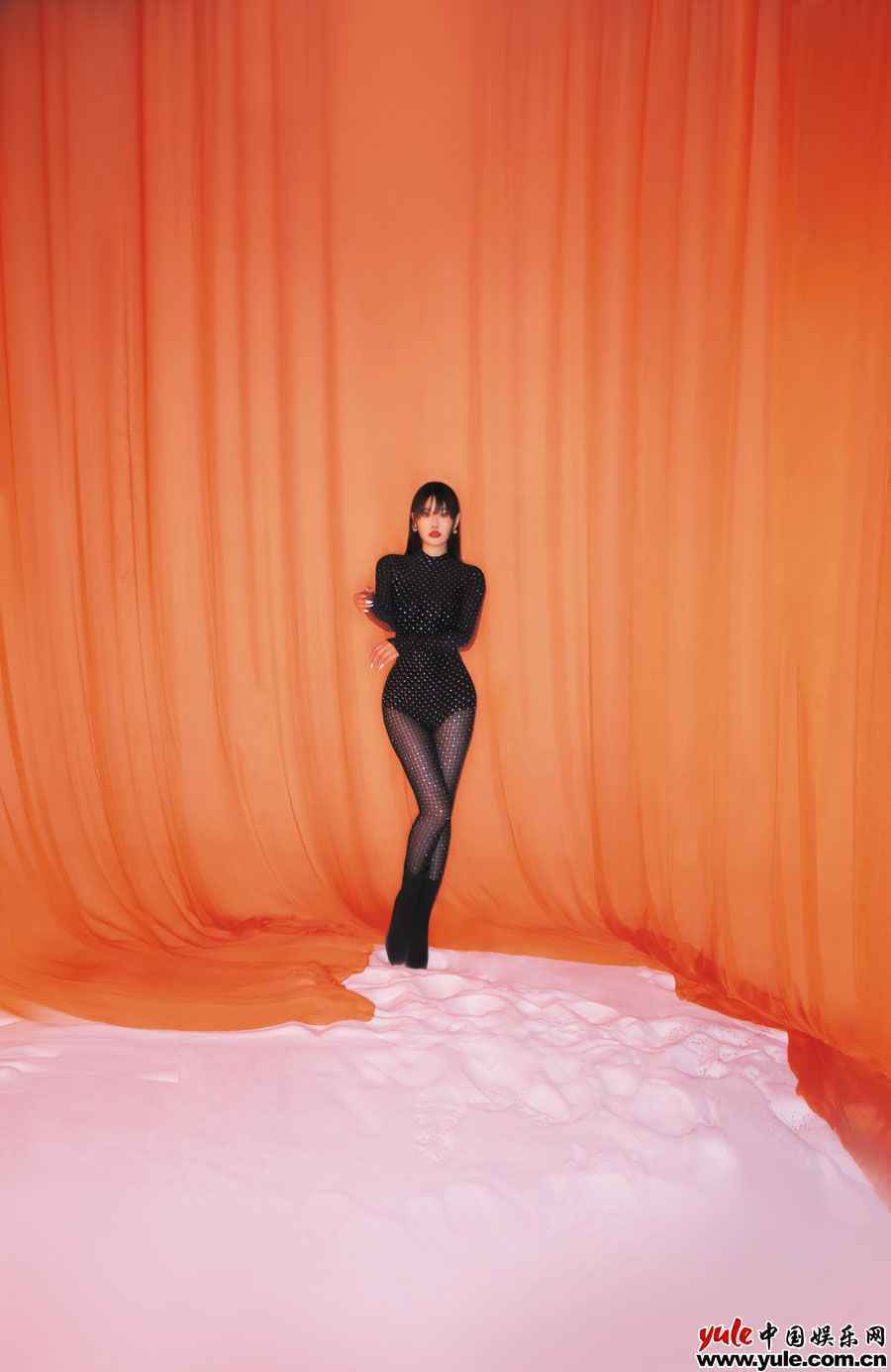 袁娅维最新单曲《荷尔蒙(HARMONY)》520浪漫上线,在音乐里感受升温的爱