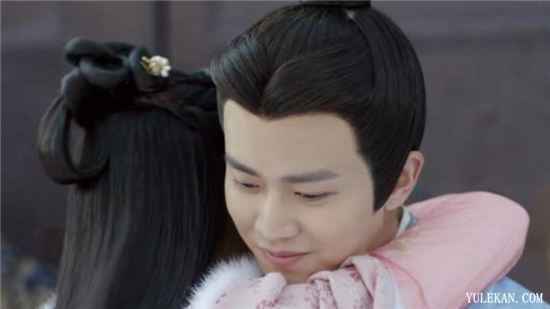 《锦衣之下》陆绎为什么会坐牢？不是锦衣卫吗？