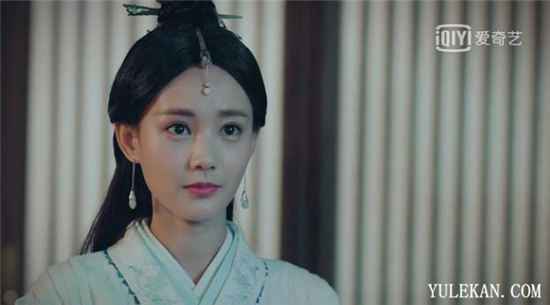 《剑王朝》李一桐为啥就是火不起来？合作过那么多一线顶流男星