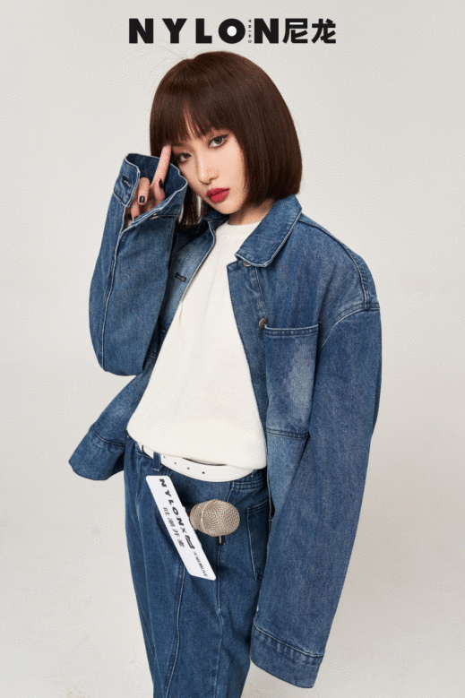 时尚摄影博主NicoleJu_与尼龙杂志合作拍摄,开麦吐潮一吐为快