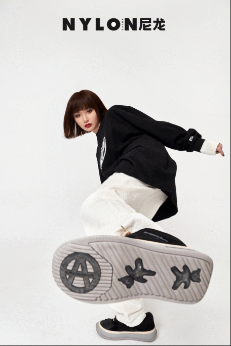 时尚摄影博主NicoleJu_与尼龙杂志合作拍摄,开麦吐潮一吐为快