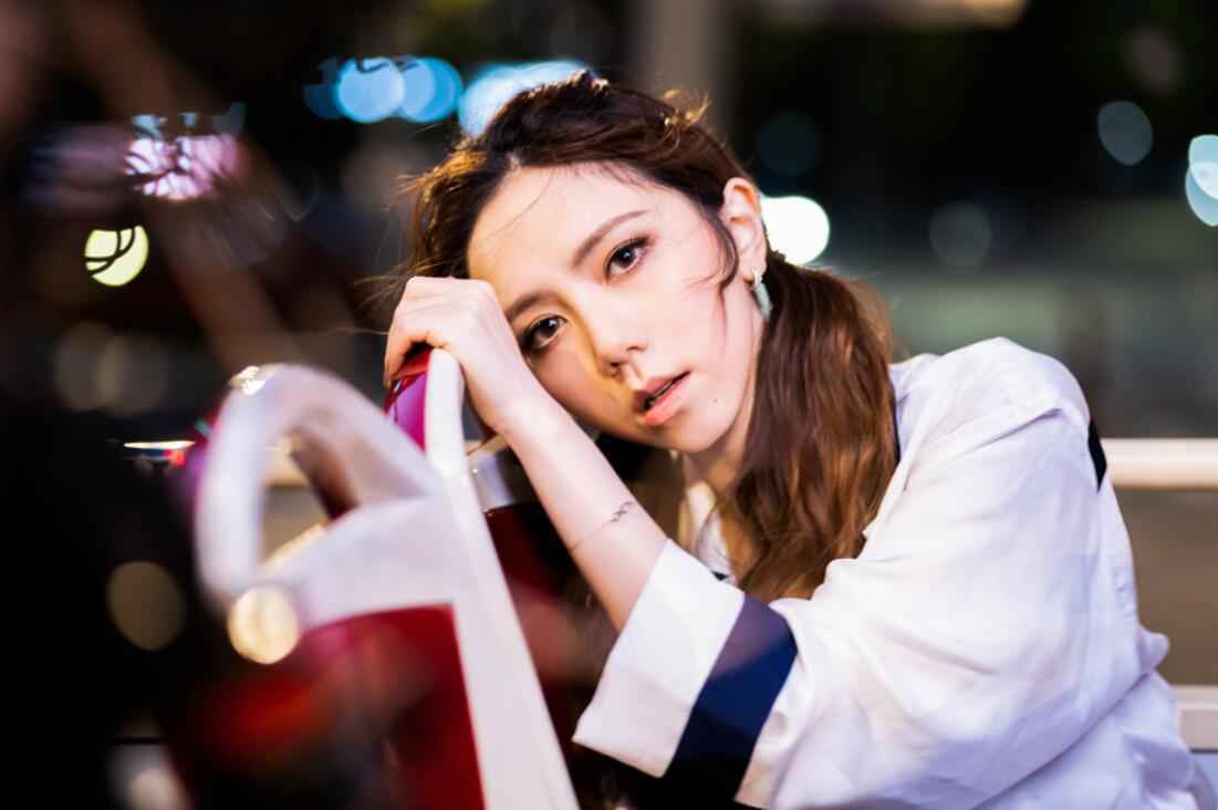 G.E.M.邓紫棋《好想好想你》MV上线 专辑《摩天动物园》推出彩胶唱片版限时预购