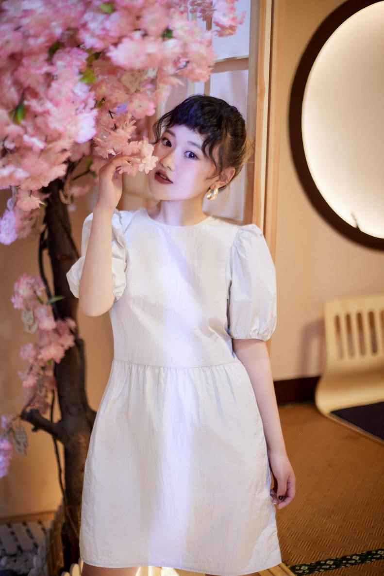 刘兰鑫签约好听音乐,闪耀星途即将扬帆启航