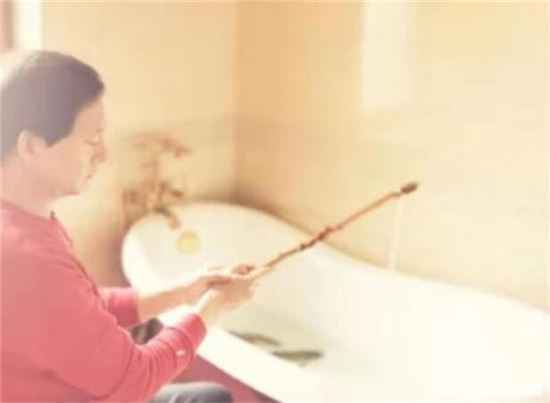 郑爽爸爸为何被网友一直吐槽？宅在家做了什么？