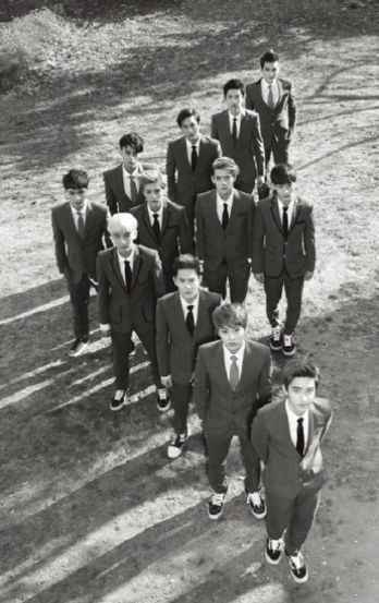 Copy ＆ Paste？X1预告照被指抄袭6年前EXO概念，都是「X」惹的祸吗！？