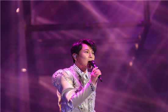 张信哲“未来式”无锡站演唱了什么?