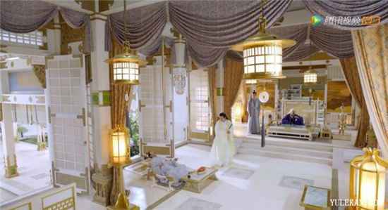 《枕上书》凤九为什么每次都吃得那么干净？帝君做饭那么难吃