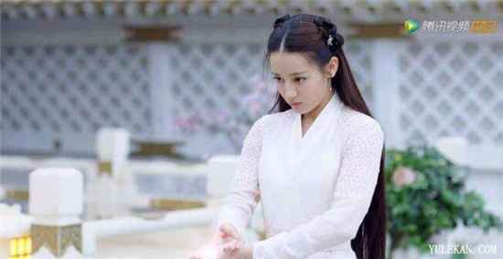 《枕上书》杨幂饰演的白浅是什么时候上线的?杨幂参演了吗?