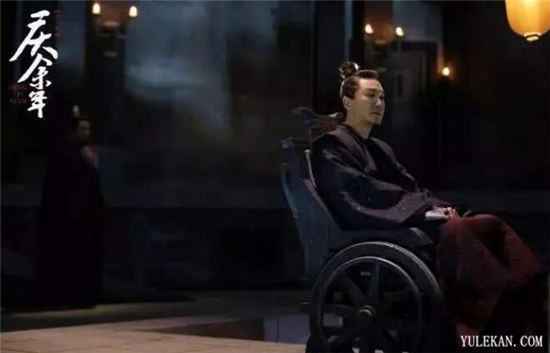 范建陈萍萍都是庆帝发小，为何庆帝不怀疑范建只怀疑陈萍萍？