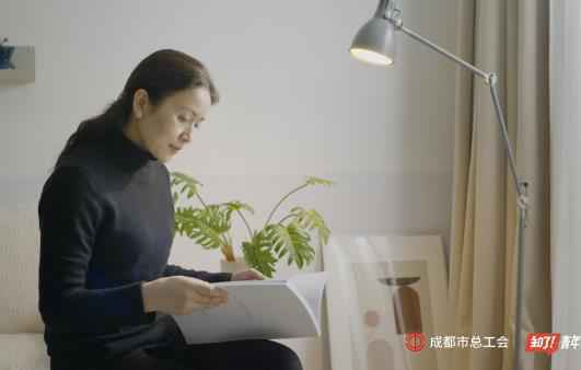 《了不起的成都工匠》展现女子力，揭秘预警机的“脑科医生”