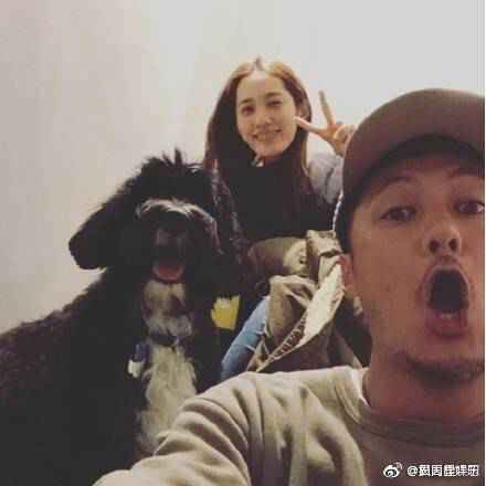 余文乐王棠云合照爆玄机王棠云肚子亮了