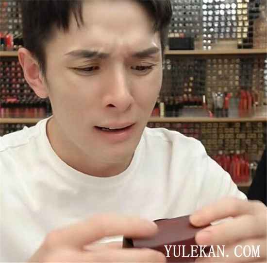 李佳琦直播为什么表情逐渐凝固？再次翻车是怎么回事？