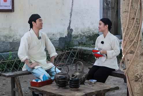 常远加盟《穿越吧》笑料不断 擂台表演展京剧精髓