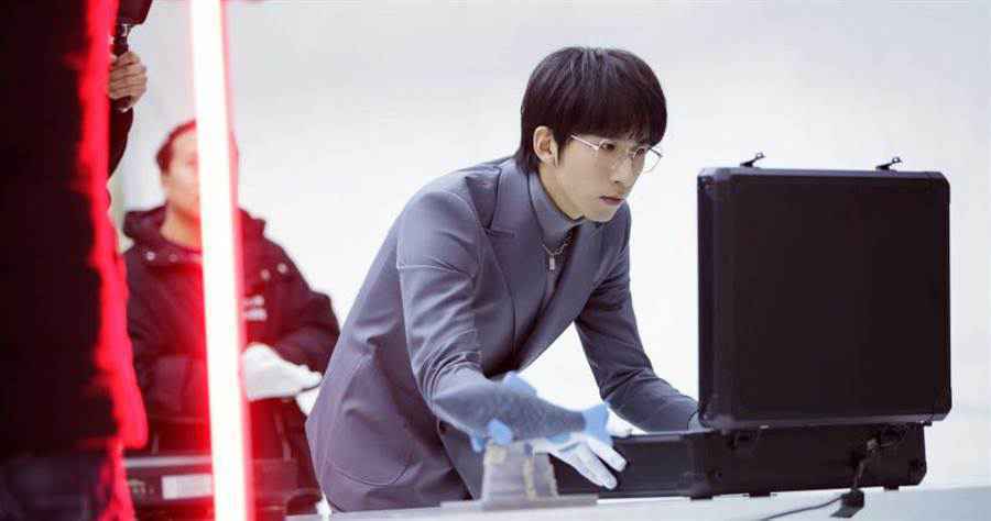 创作才子回归简单 用音乐探索生命意义