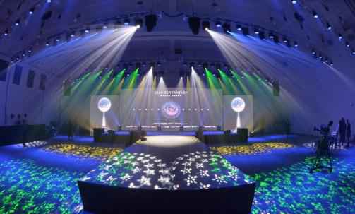 天眼查牵手时尚集团 科技助力“星光范特西”盛典