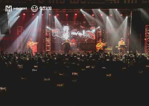 双倍快乐！会唱情歌的段子手，王靖雯2021全国巡演火热进行中