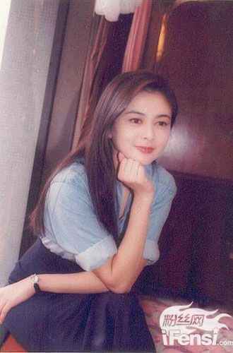 经历过小三事件的关之琳 曾经也那么疼