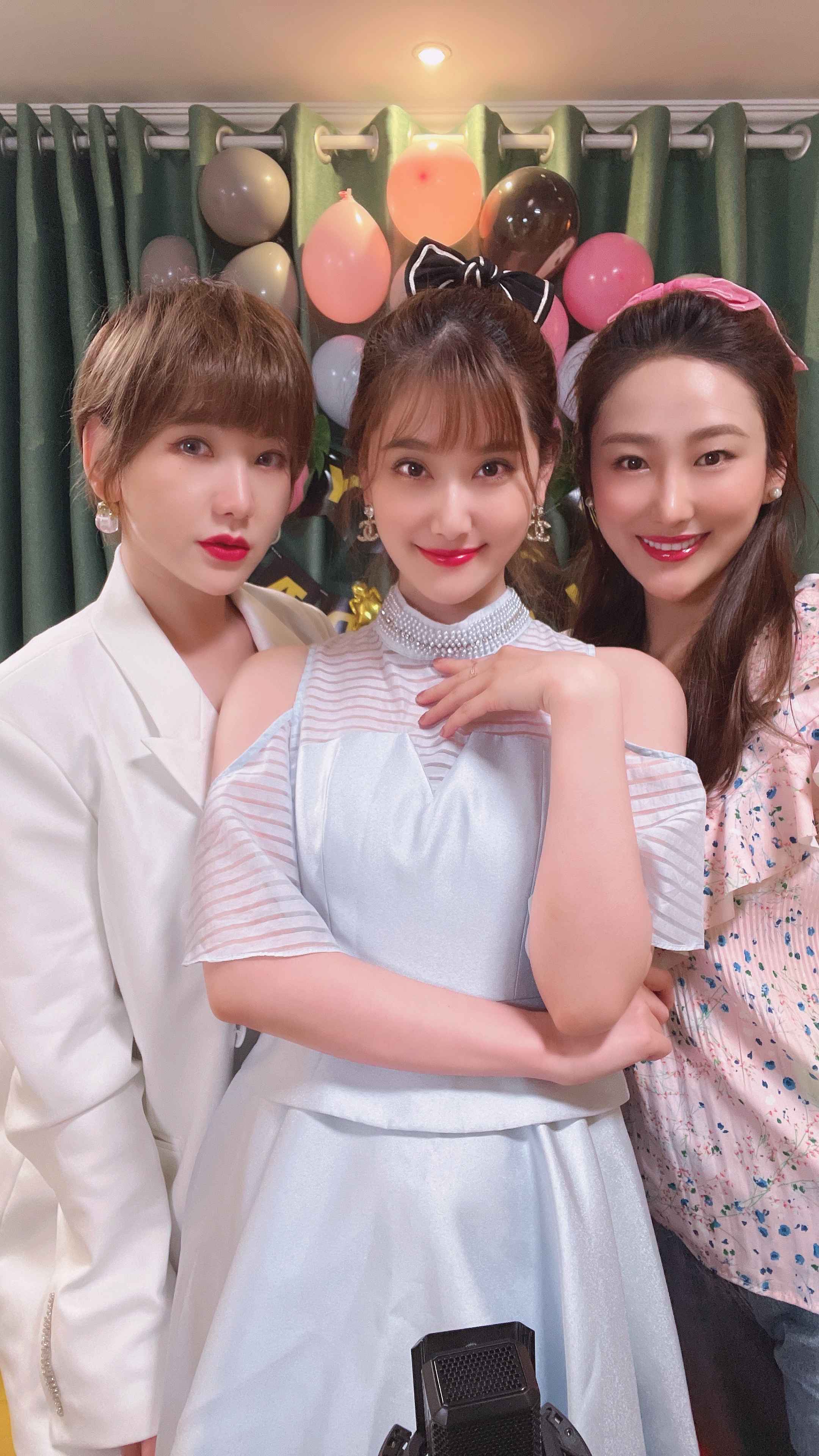 青春美少女成团25周年首次直播告捷 1500名歌迷同时在线狂欢共襄盛举