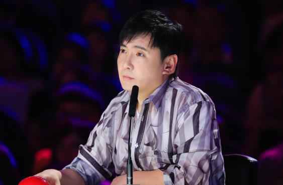 沈腾《中国达人秀》互动看点多 精彩点评引观众笑泪齐飞