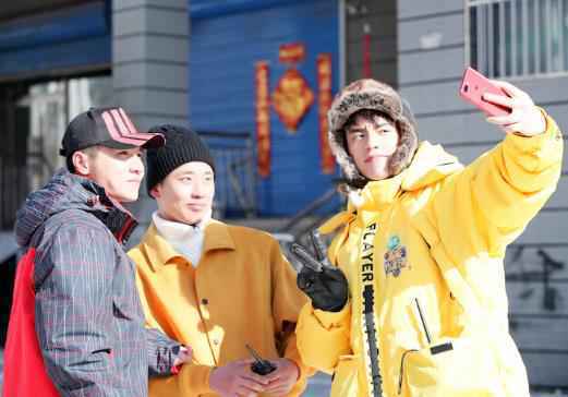 浙江卫视《高能少年团》主视觉海报发布