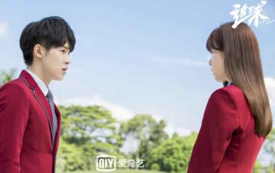 《追球》全员cp!李汶翰“柠檬精”附体 张智尧阿拉蕾雨中飙戏演技爆发