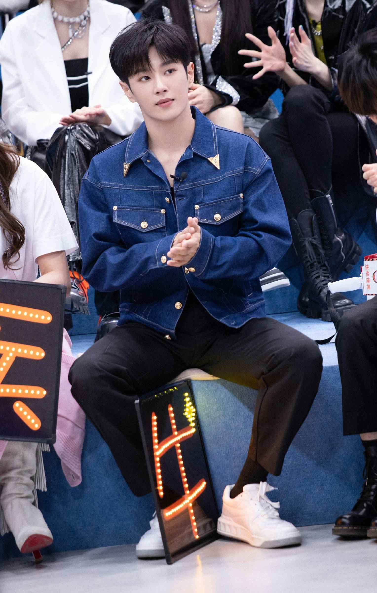 《金曲青春》完美收官 李汶翰获“最受欢迎家族担当”