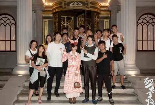 《烈火军校》杀青 白鹿许凯李程彬感恩军校磨砺