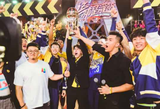 李易峰获得最具篮球聚力值艺人榜第一 身体力行推广篮球文化