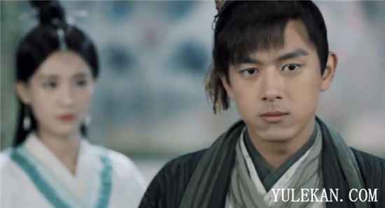 丁宁为什么不愿意告诉长孙浅雪真实身份？