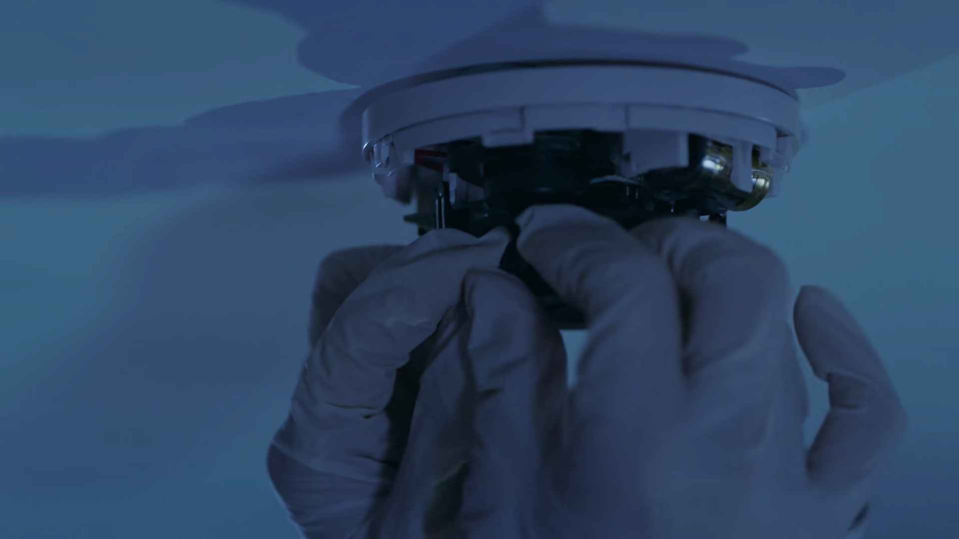 暴风眼：周恋即将暴露，反派终于落马一人，塑料姐妹花要开撕了