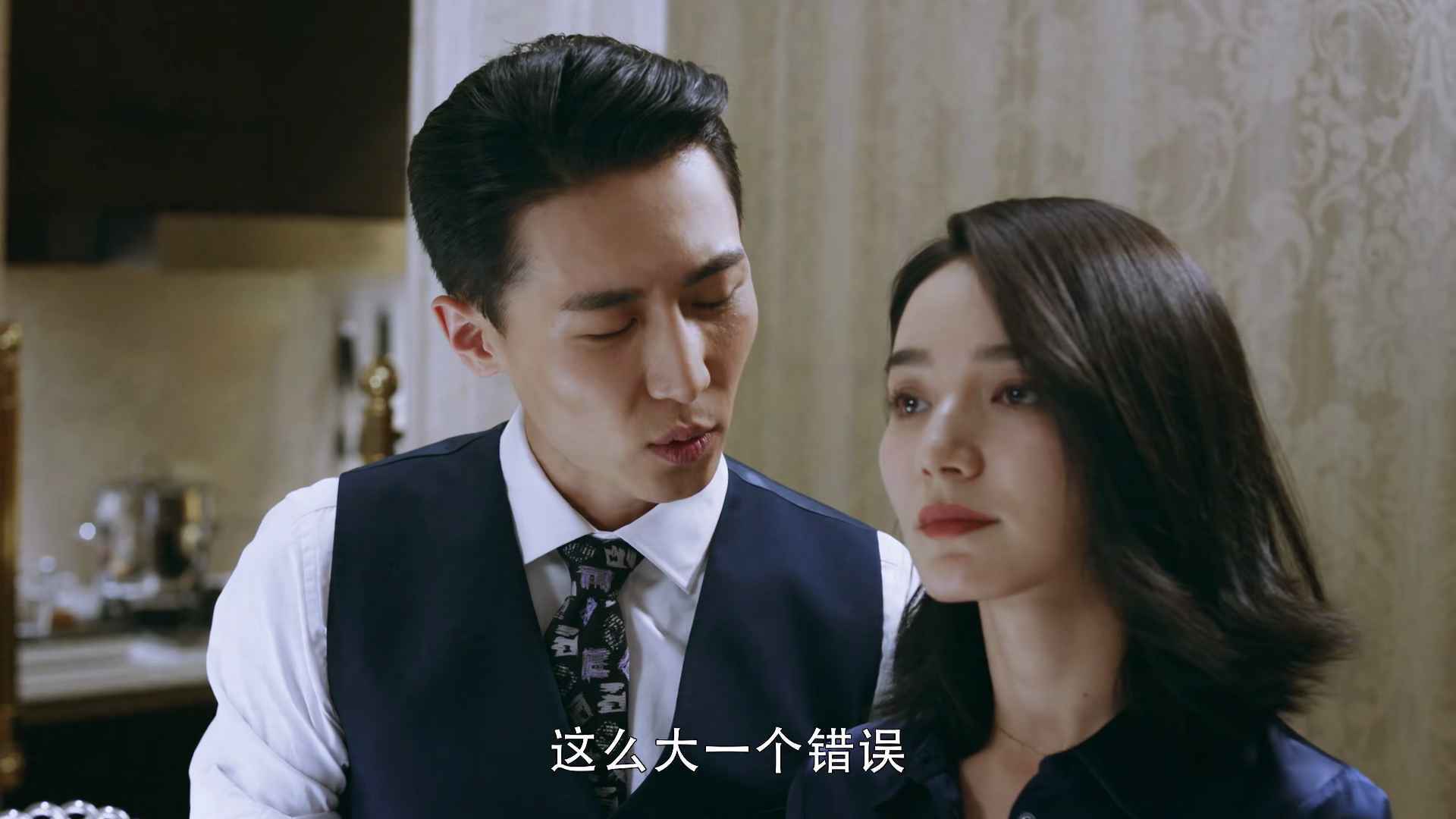 暴风眼：周恋即将暴露，反派终于落马一人，塑料姐妹花要开撕了